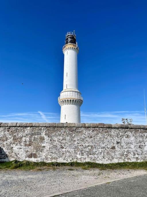 Lighthouse Cottage With Hottub แอเบอร์ดีน ภายนอก รูปภาพ
